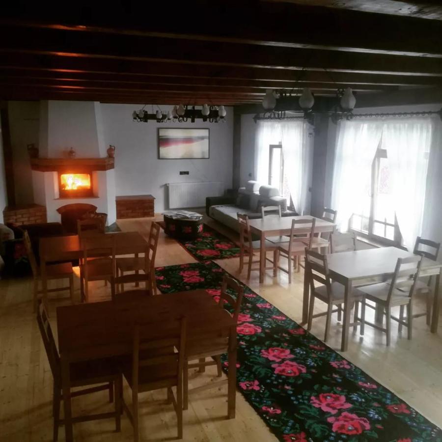 Casa Din Susani Calinesti  エクステリア 写真